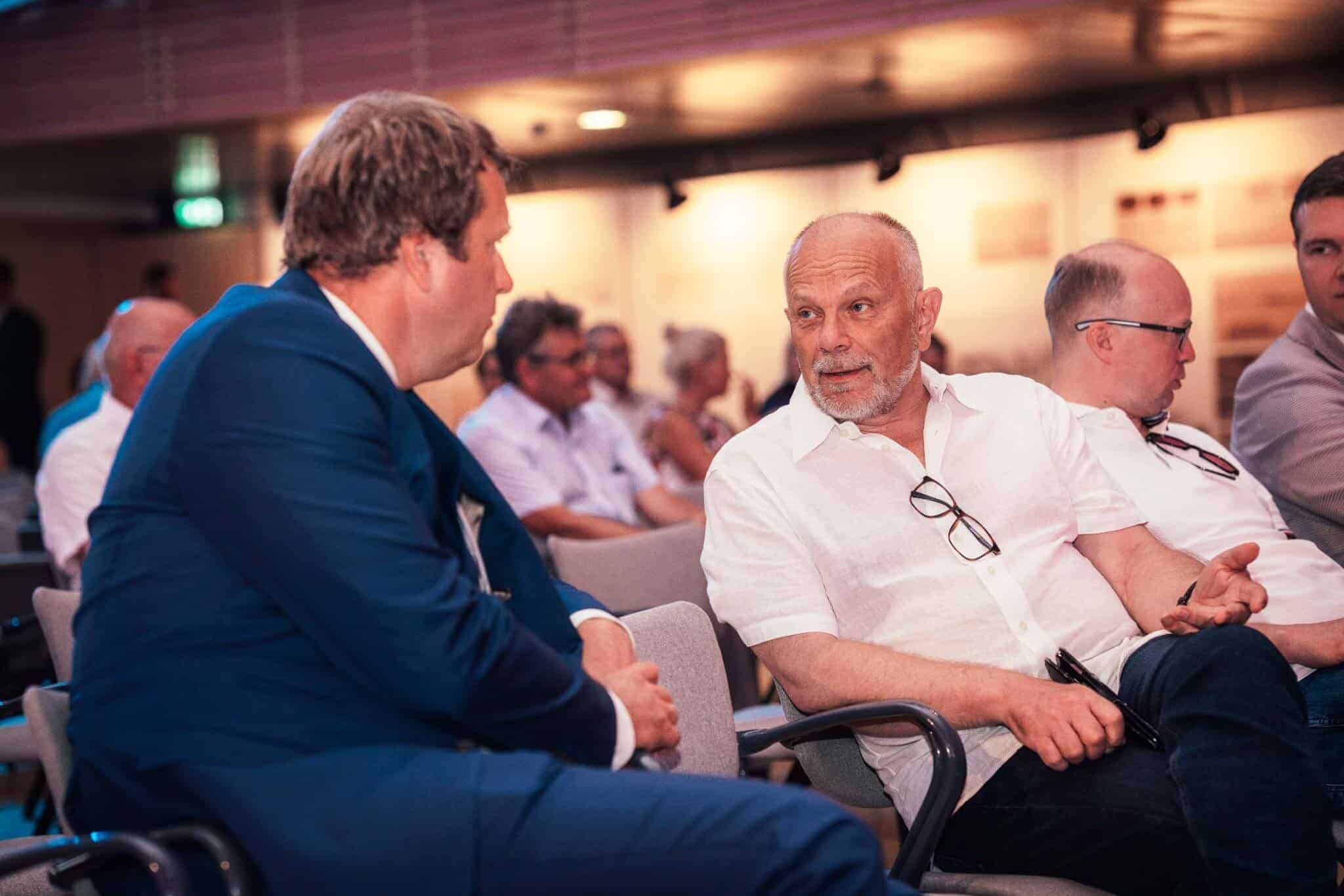 Dekaan Enn Listra