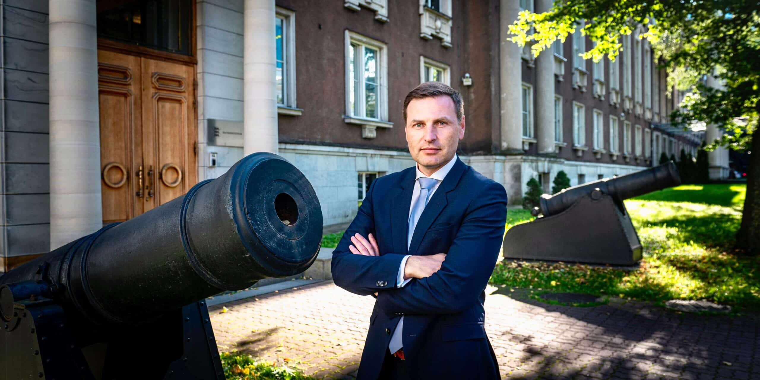 Hanno Pevkur kaitseministeerium scaled e1769252240294